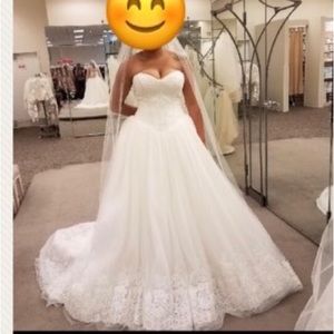 Ivory wedding dress from Zac Posen